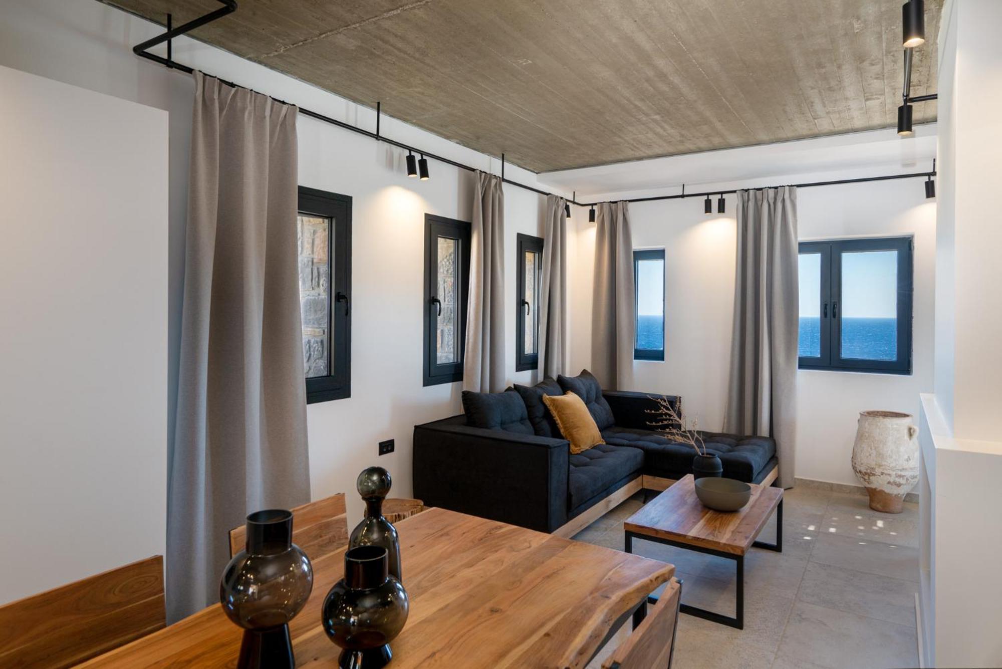 Celine Private Residences Léntas Quarto foto